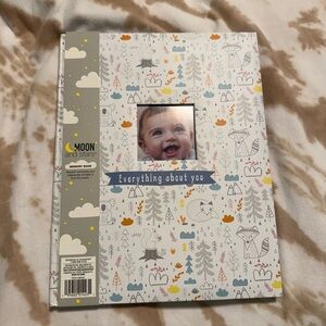 Baby Book - Baby’s First Five Years